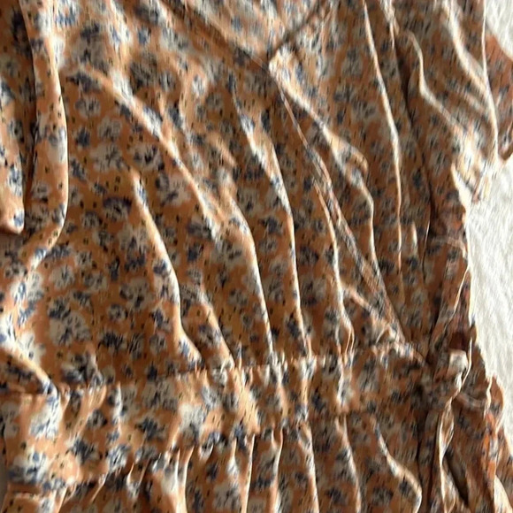 GUC Sienna Sky Floral Cold-Shoulder Blouse Top in M 🌸 - Picture 8 of 12